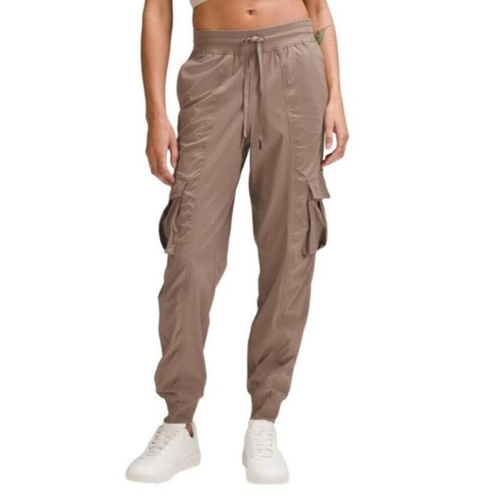 Lululemon Dance Studio Cargo Joggers XL Sheer Oak Mid Rise Pants